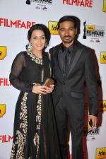Aishwarya and Dhanush on the Red Carpet of _60the Idea Filmfare Awards 2012(South).jpg